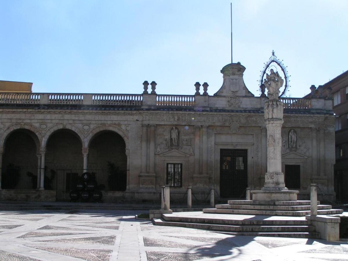 Casa Palacio Arcos Del Carmen เฮเรซ เด ลาฟรอนเตรา ภายนอก รูปภาพ
